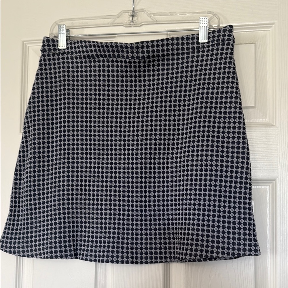 Classic Navy and Gray Checkered Skirt